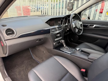 Used Mercedes-Benz C Class 2013 for sale - 79540019: Photo