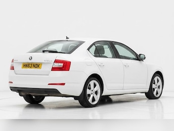 Used Skoda Octavia 2013 for sale - 78637716: Photo