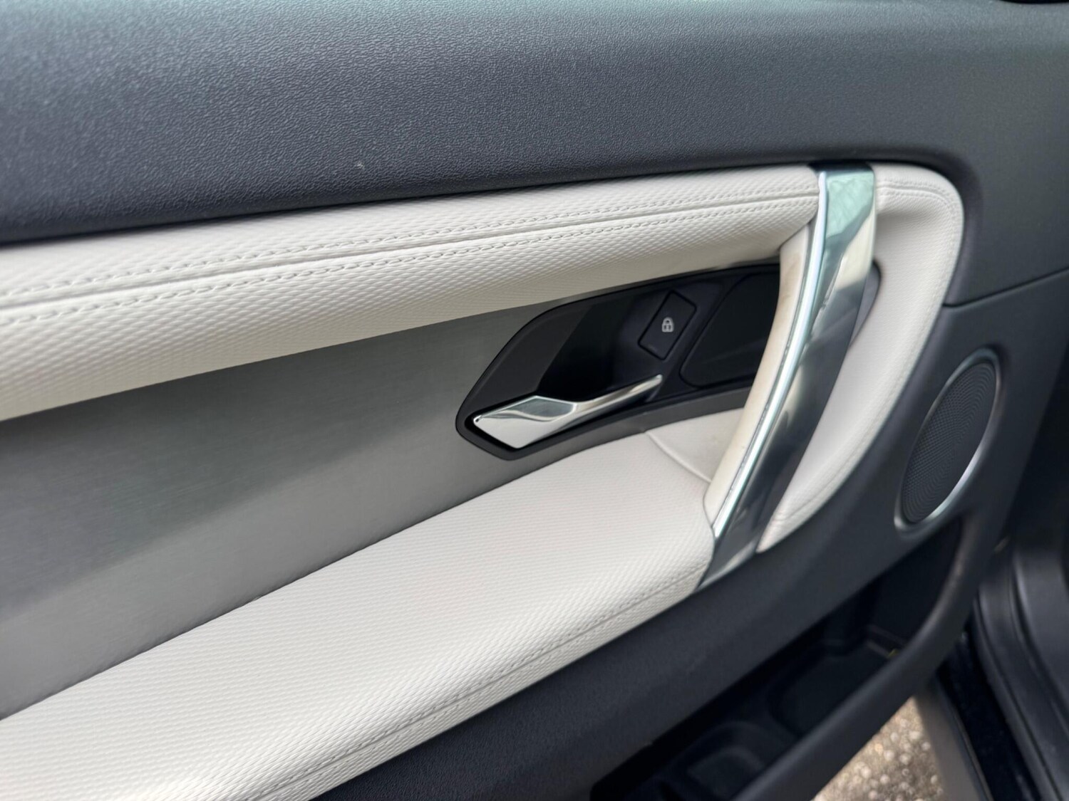 Used Land Rover Discovery Sport 2021 for sale - 78019230: Photo 26