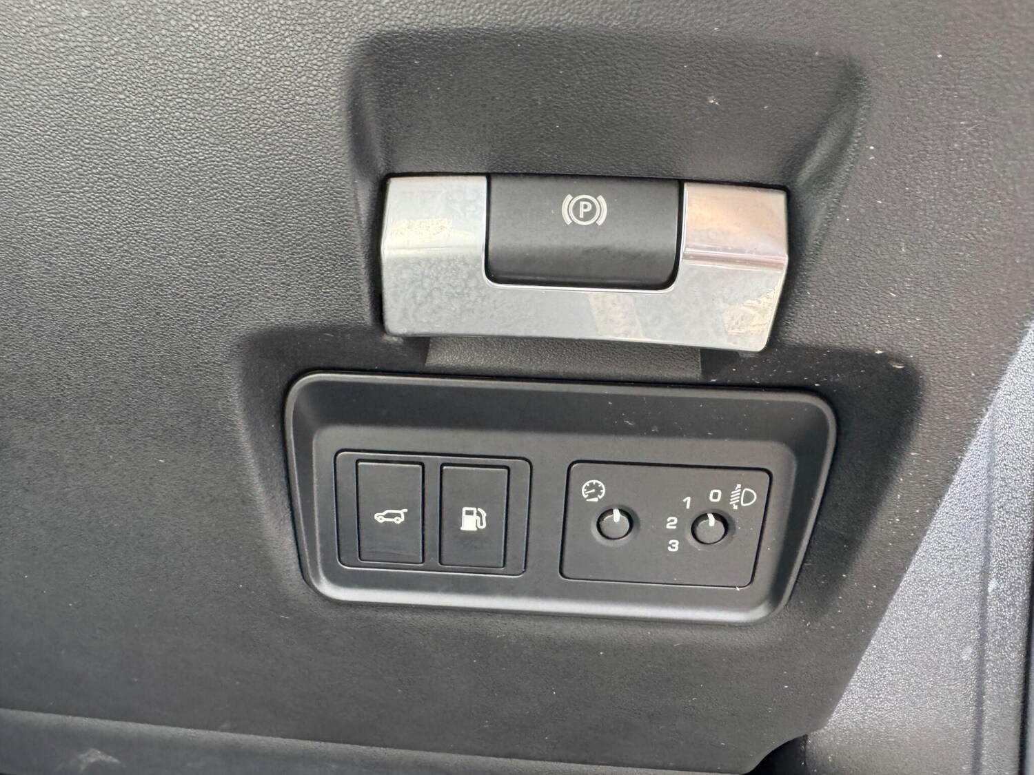 Used Land Rover Discovery Sport 2021 for sale - 78019230: Photo 50