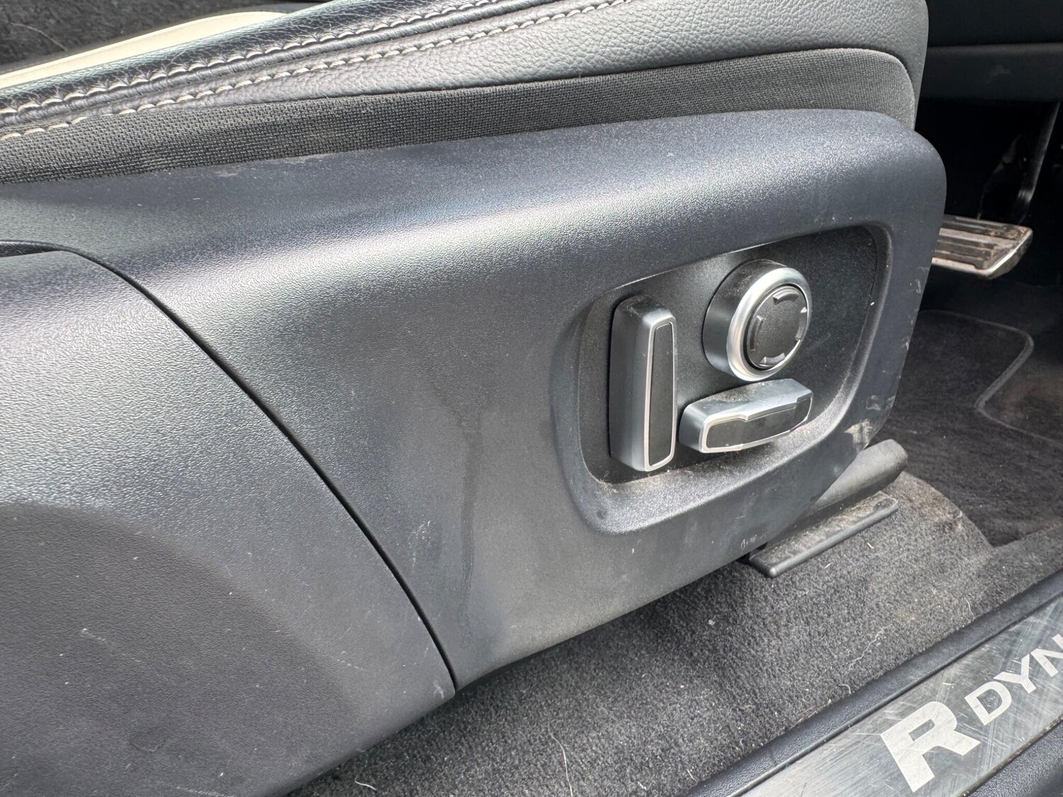 Used Land Rover Discovery Sport 2021 for sale - 78019230: Photo 52