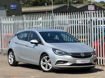 Used Vauxhall Astra 2017 for sale - 79521157: Photo