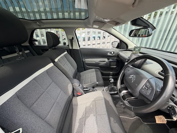 Used Citroen C4 Cactus 2019 for sale - 79373490: Photo