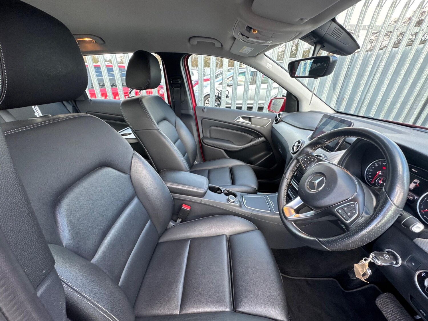 Used Mercedes-Benz B Class 2017 for sale - 78019188: Photo 34