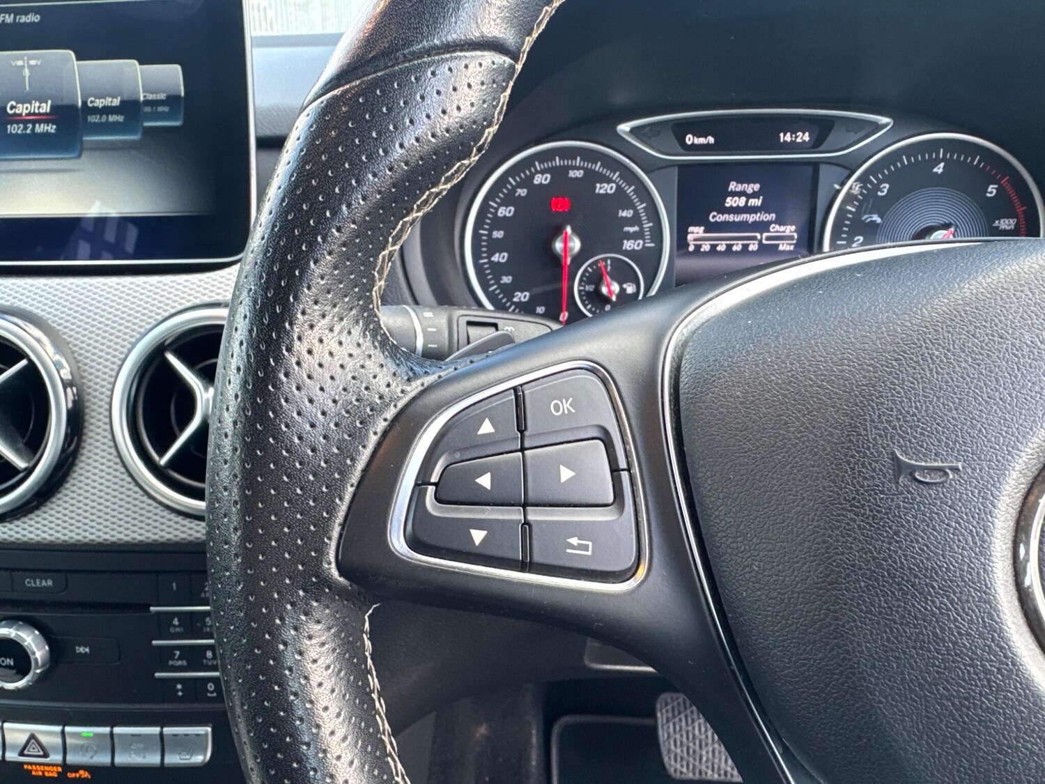 Used Mercedes-Benz B Class 2017 for sale - 78019188: Photo 38