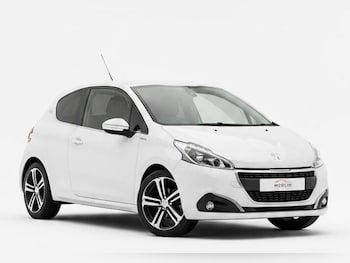 Used Peugeot 208 2015 for sale - 78637710: Photo