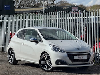 Used Peugeot 208 2015 for sale - 78637710: Photo