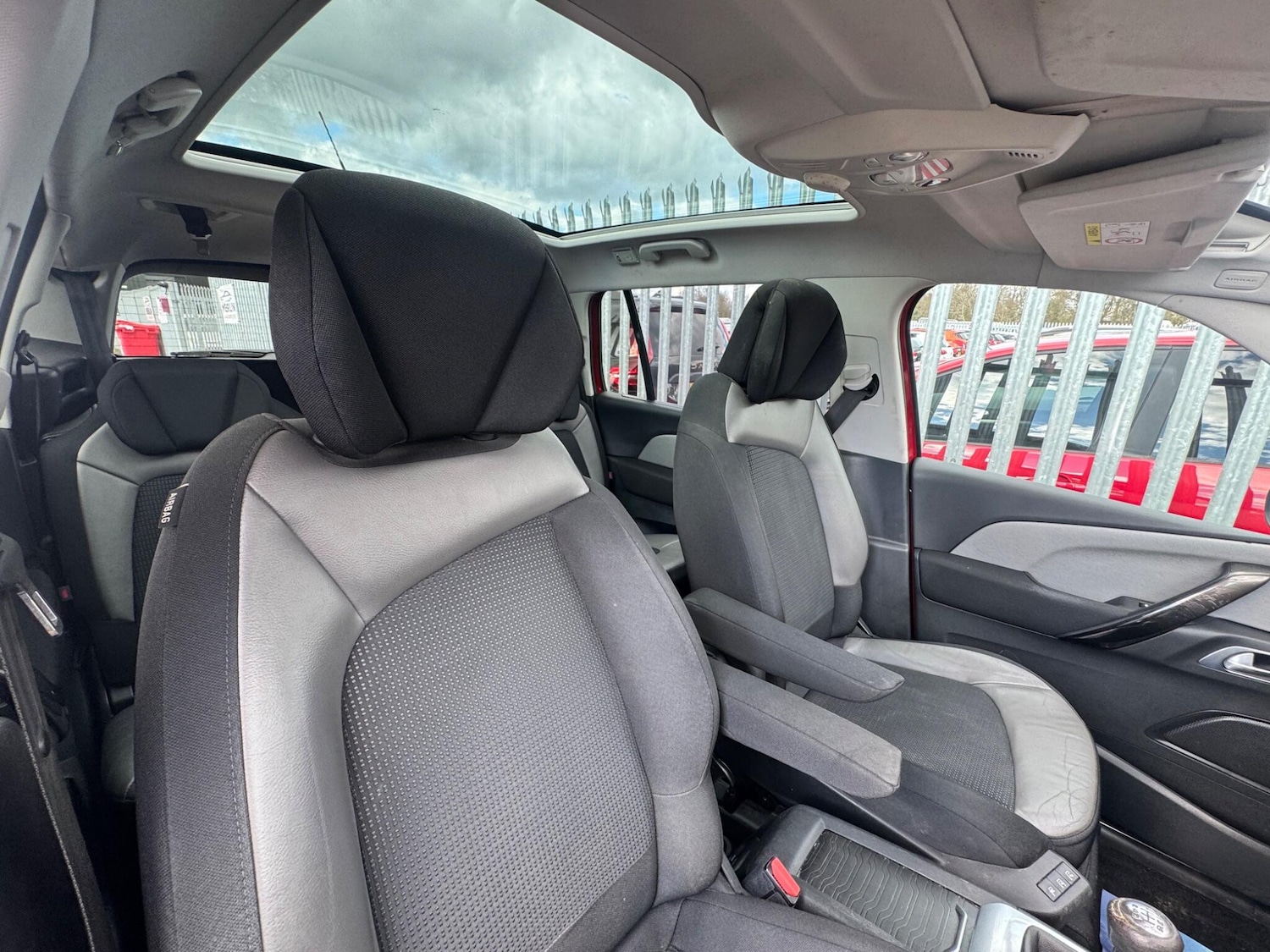 Used Citroen Grand C4 Picasso 2014 for sale - 78085803: Photo 27