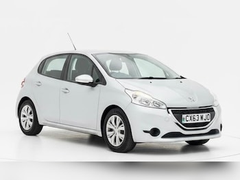 Used Peugeot 208 2013 for sale - 78417229: Photo