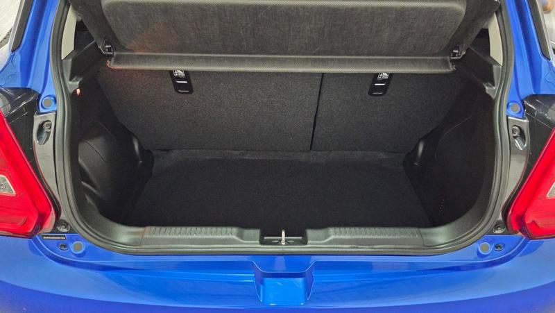 Used Suzuki Swift 2023 for sale - 76101753: Photo 12