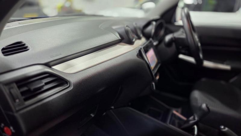 Used Suzuki Swift 2023 for sale - 76101753: Photo 25