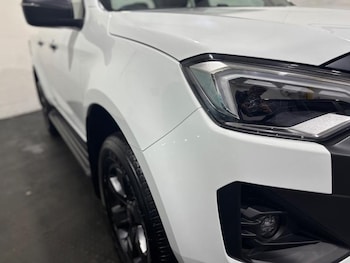 Used Isuzu D-Max 2025 for sale - 77093871: Photo