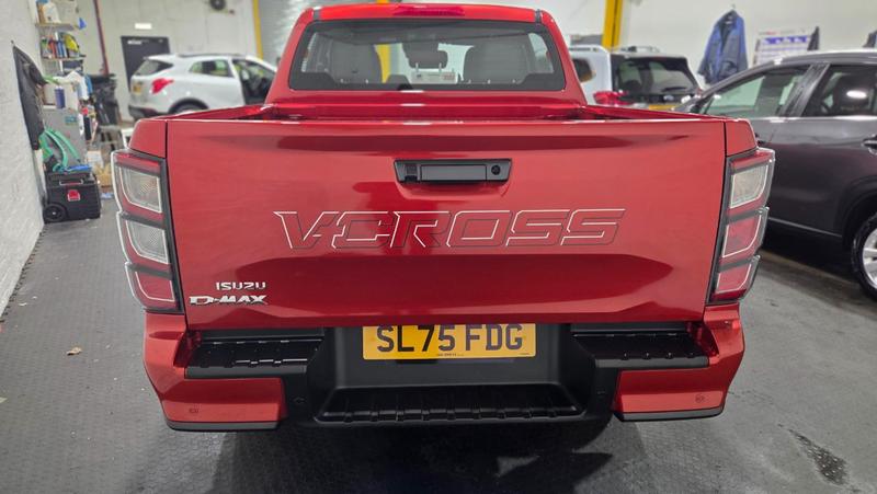 Used Isuzu D-Max 2025 for sale - 77093873: Photo 12