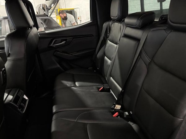 Used Isuzu D-Max 2023 for sale - 75118299: Photo 11