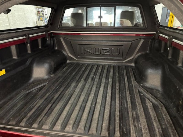 Used Isuzu D-Max 2023 for sale - 75118299: Photo 14