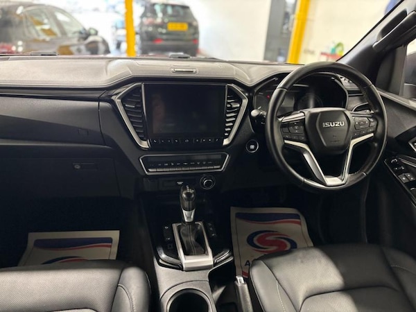 Used Isuzu D-Max 2023 for sale - 75118299: Photo 44