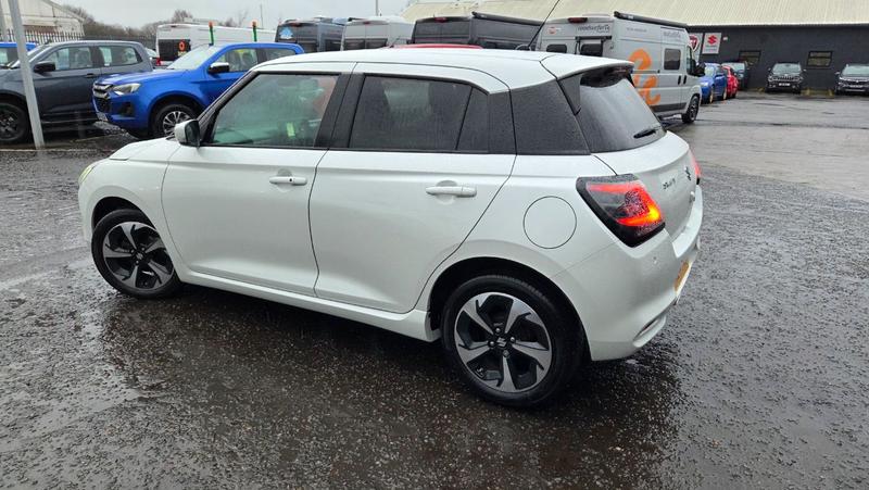 Used Suzuki Swift 2024 for sale - 77567427: Photo 3
