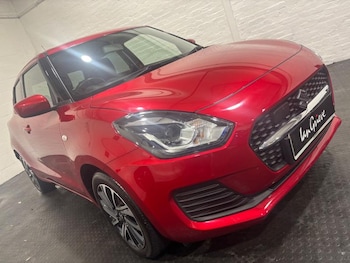 Used Suzuki Swift 2023 for sale - 76126456: Photo 4
