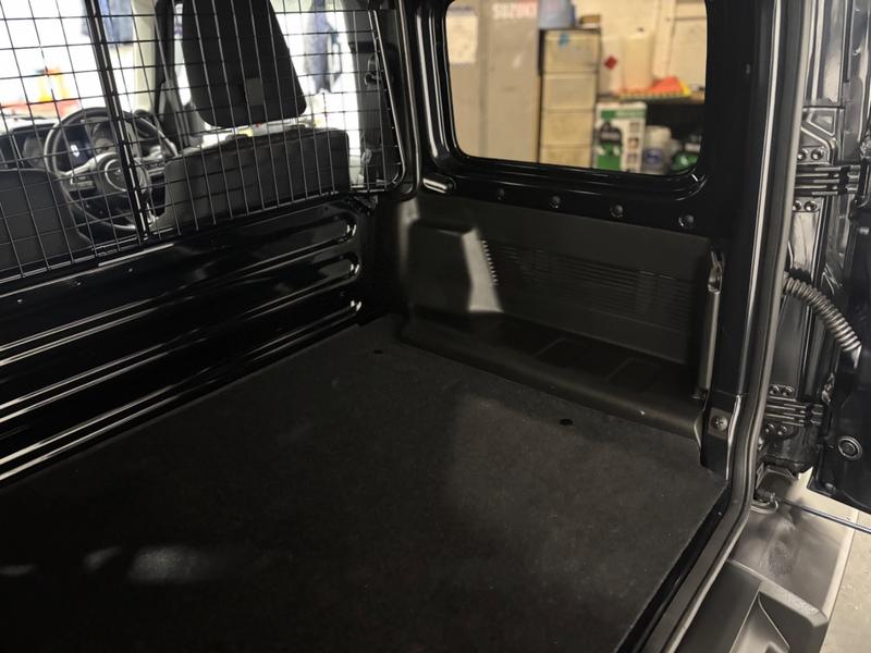 Used Suzuki Jimny 2023 for sale - 75982552: Photo 14