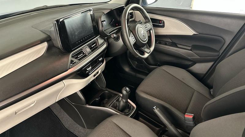 Used Suzuki Swift for sale - 77567417: Photo 7