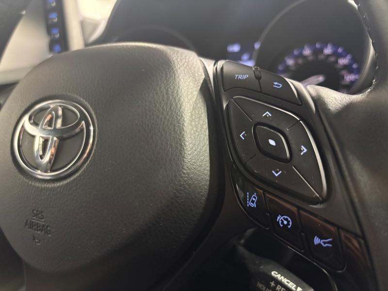 Used Toyota C-HR 2020 for sale - 75945283: Photo 19