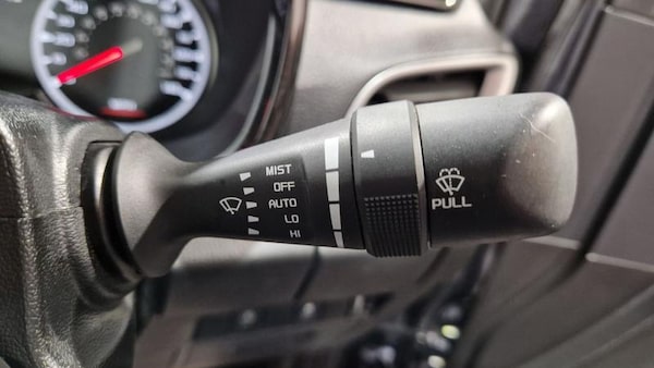 Used Isuzu D-Max 2023 for sale - 75498741: Photo 32