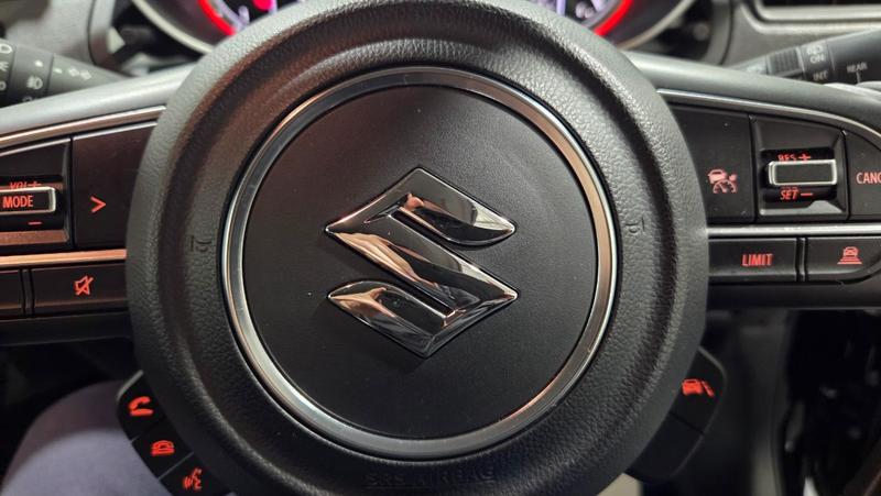 Used Suzuki Swift 2023 for sale - 76844948: Photo 14