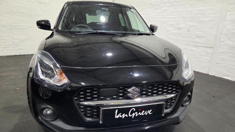 Used Suzuki Swift 2023 for sale - 76844948: Photo 2
