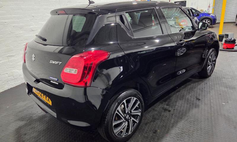 Used Suzuki Swift 2023 for sale - 76844948: Photo 6
