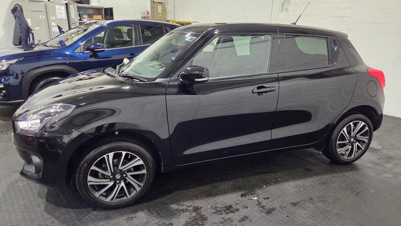 Used Suzuki Swift 2023 for sale - 76844948: Photo 8