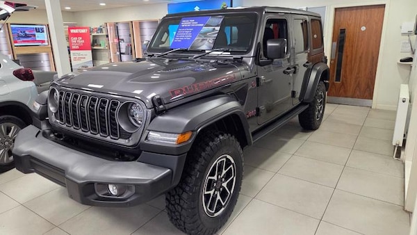 Used Jeep Wrangler 2025 for sale - 76242927: Photo 1