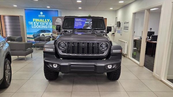 Used Jeep Wrangler 2025 for sale - 76242927: Photo 4