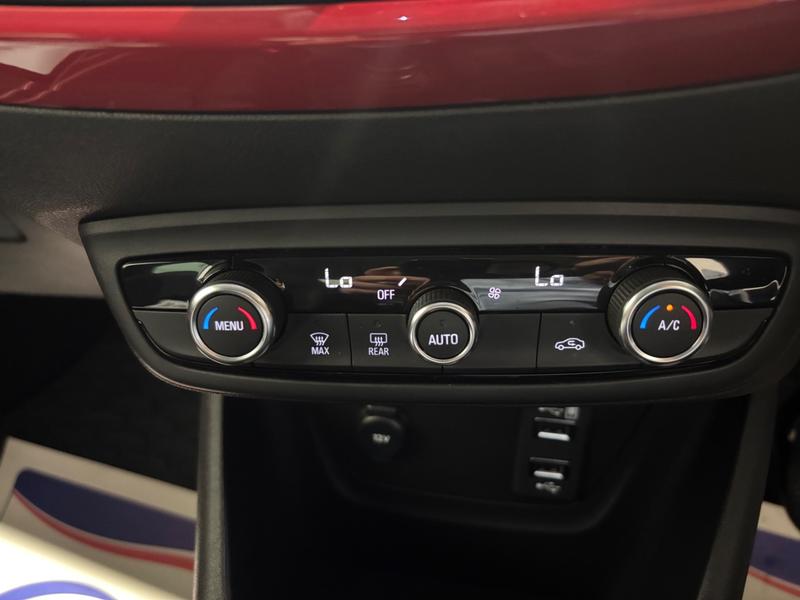 Used Vauxhall Crossland 2023 for sale - 78077763: Photo 30