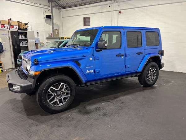 Used Jeep Wrangler 2024 for sale - 73320894: Photo 9