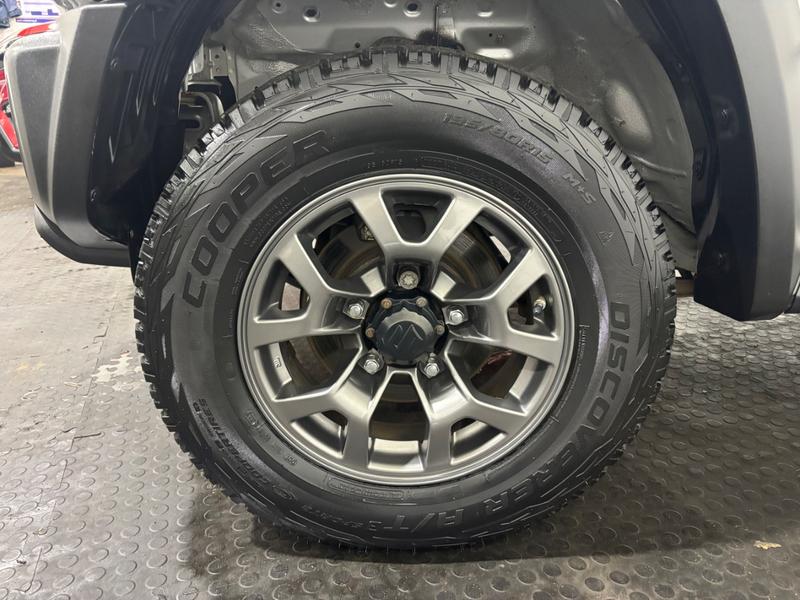 Used Suzuki Jimny 2019 for sale - 76312274: Photo 6
