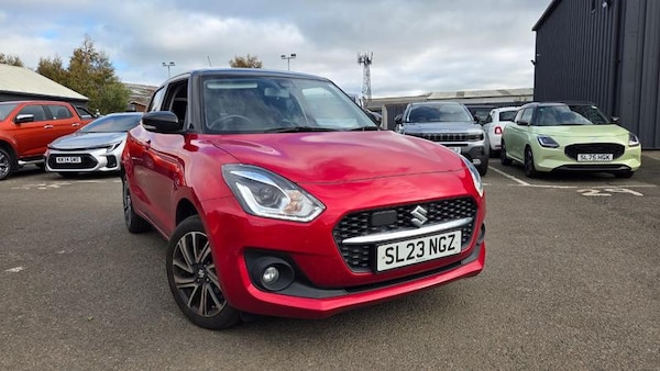 Used Suzuki Swift 2023 for sale - 76242933: Photo 1