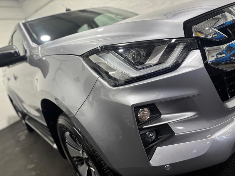 Used Isuzu D-Max 2023 for sale - 76444392: Photo 3