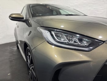 Used Toyota Yaris 2023 for sale - 76444385: Photo