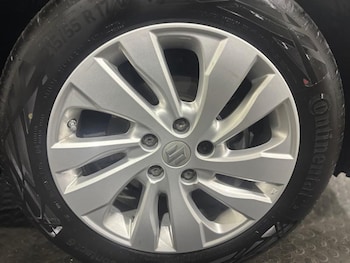 Used Suzuki SX4 S-Cross 2025 for sale - 77888336: Photo