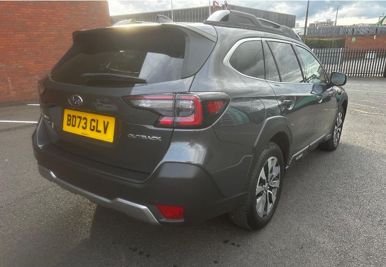 Used Subaru Outback 2023 for sale - 76402097: Photo 2