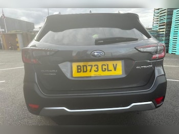 Used Subaru Outback 2023 for sale - 76402097: Photo