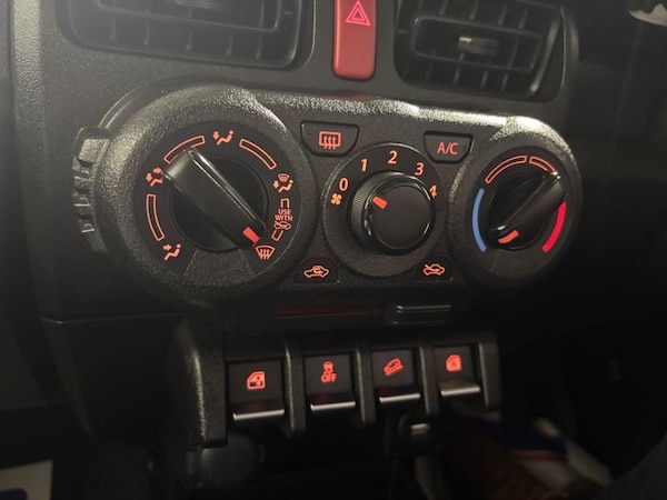Used Suzuki Jimny 2023 for sale - 74375316: Photo 22