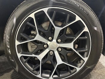 Used Jeep Grand Cherokee 2026 for sale - 77501367: Photo