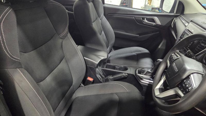Used Isuzu D-Max 2022 for sale - 76444391: Photo 12
