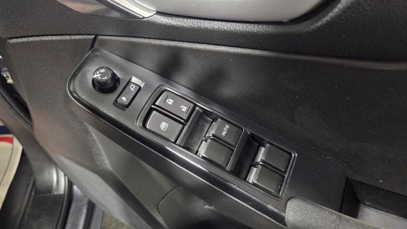 Used Isuzu D-Max 2022 for sale - 76444391: Photo 13