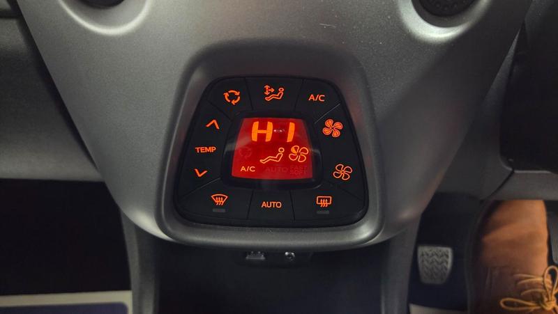 Used Toyota AYGO 2019 for sale - 77391827: Photo 27