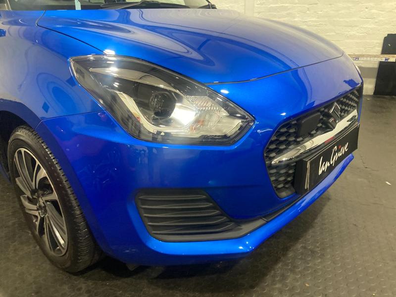 Used Suzuki Swift 2023 for sale - 76101784: Photo 9