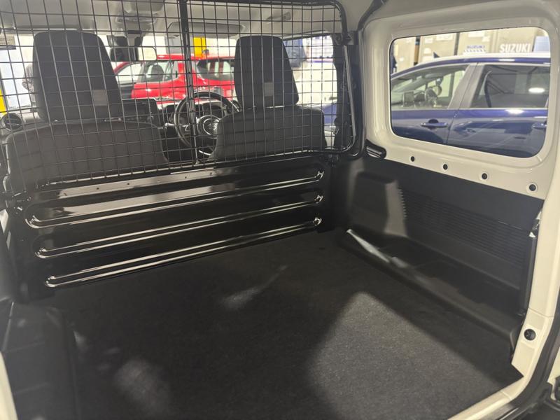 Used Suzuki Jimny 2023 for sale - 76363008: Photo 12
