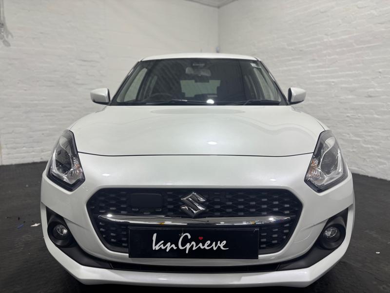 Used Suzuki Swift 2023 for sale - 76101802: Photo 5