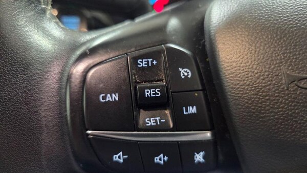 Used Ford Fiesta 2018 for sale - 75982561: Photo 21